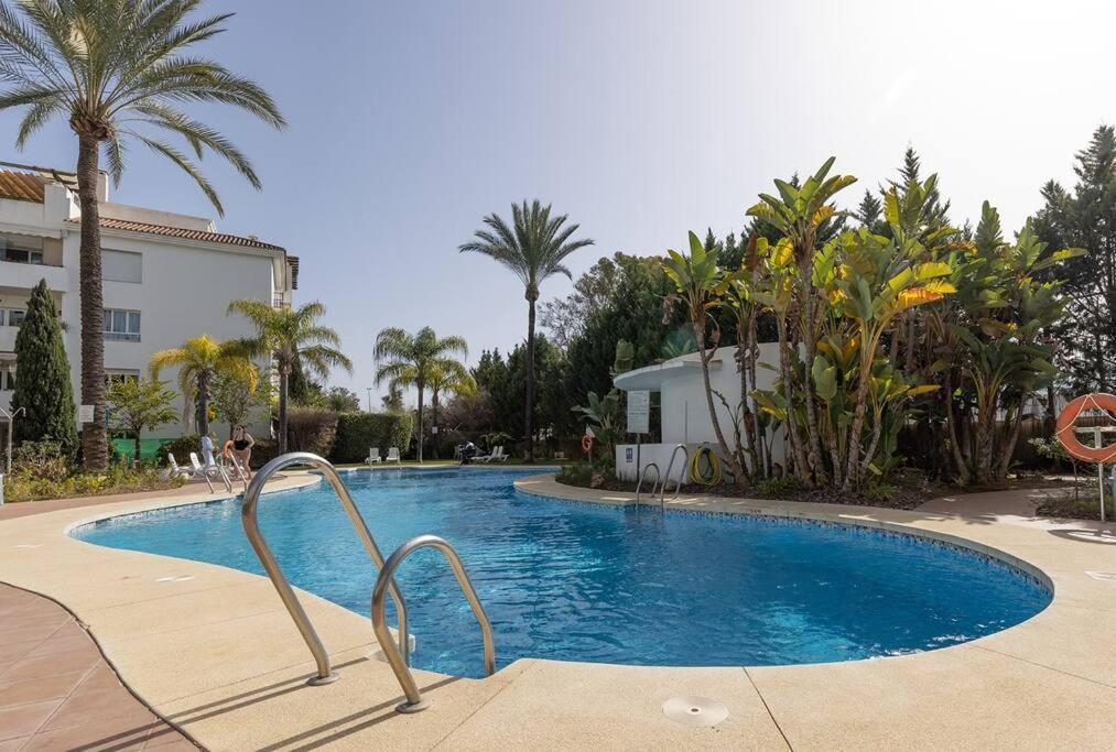 Stunning Duplex 5 Minutes From Puerto Banus Apartamento Marbella