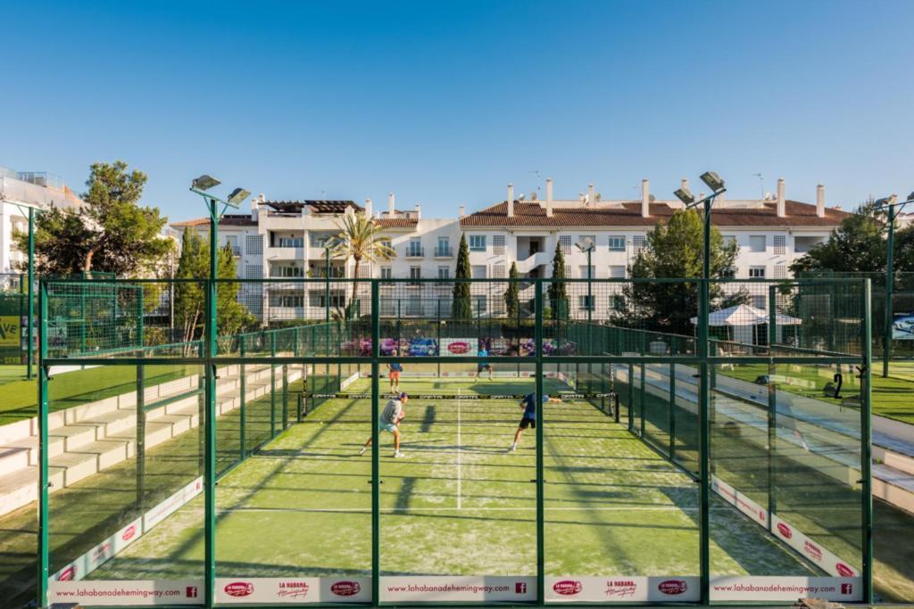 Stunning Duplex 5 Minutes From Puerto Banus Apartamento