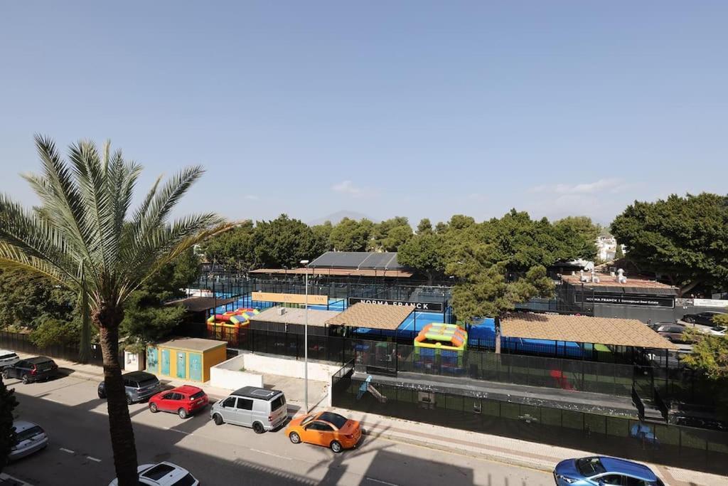 Stunning Duplex 5 Minutes From Puerto Banus Apartamento